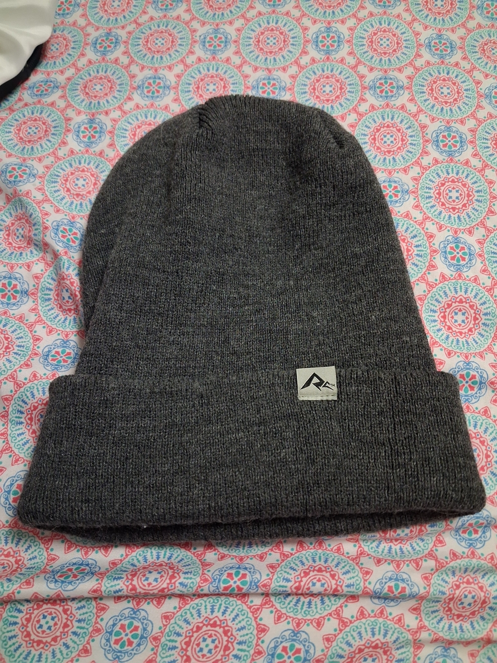 🔥 Real Apparel Men’s Grey Cuffed Knit Beanie 🔥